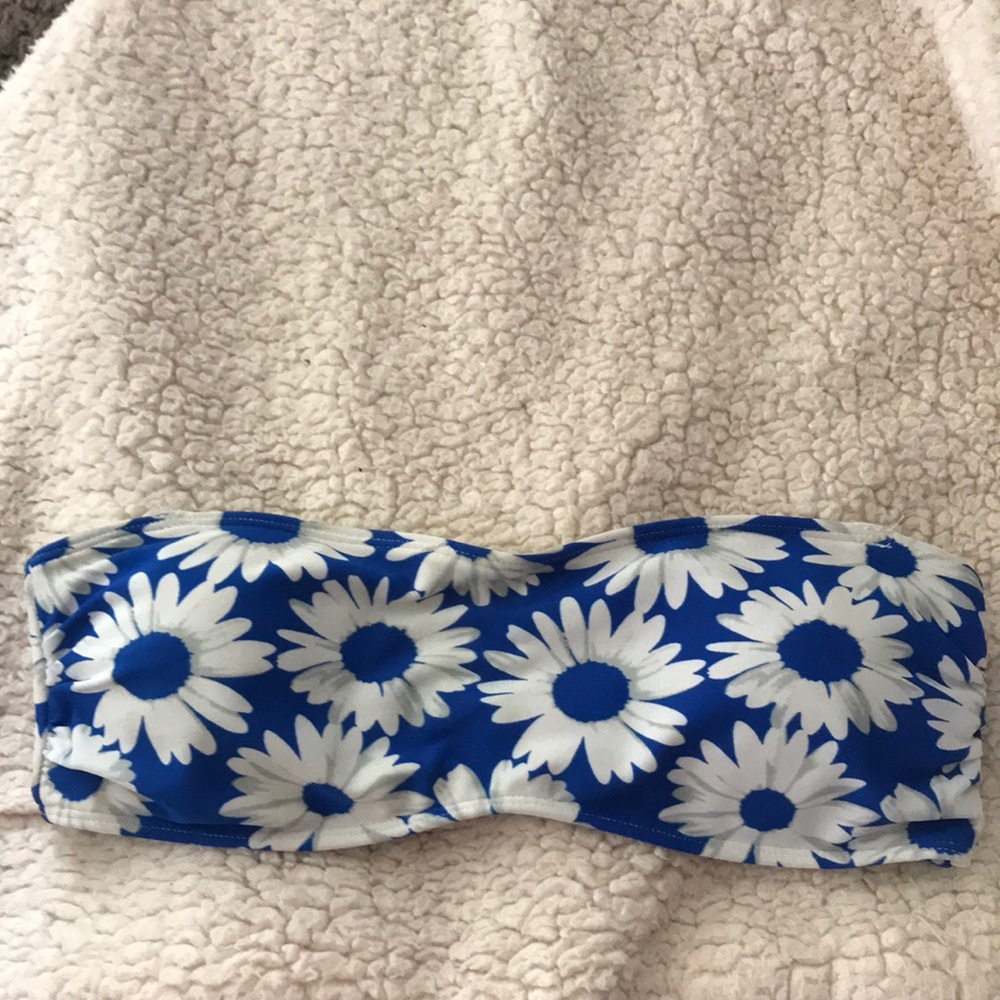 Blue Daisy Strapless Bikini Top